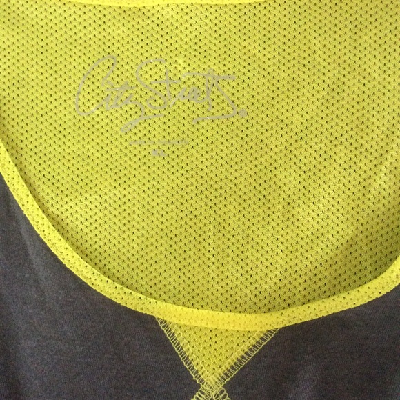 City Streets Romper, Sz XL - Picture 3 of 7